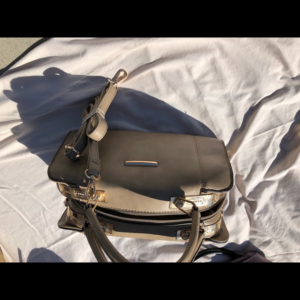 Tan Purse w/gold & rhinestone accents